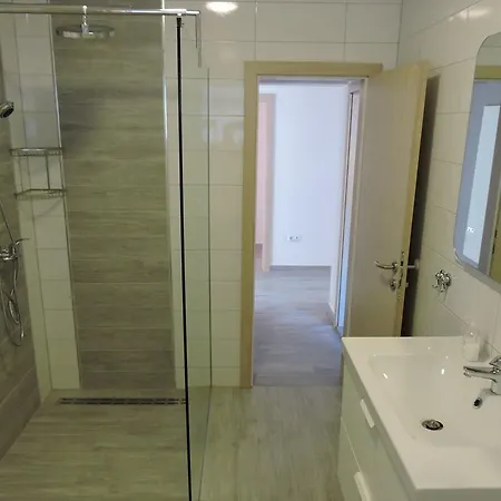 Apartment Meli *